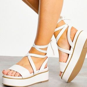 ASOS Design Tessa Tie Leg Flatform Sandal in White New in Box